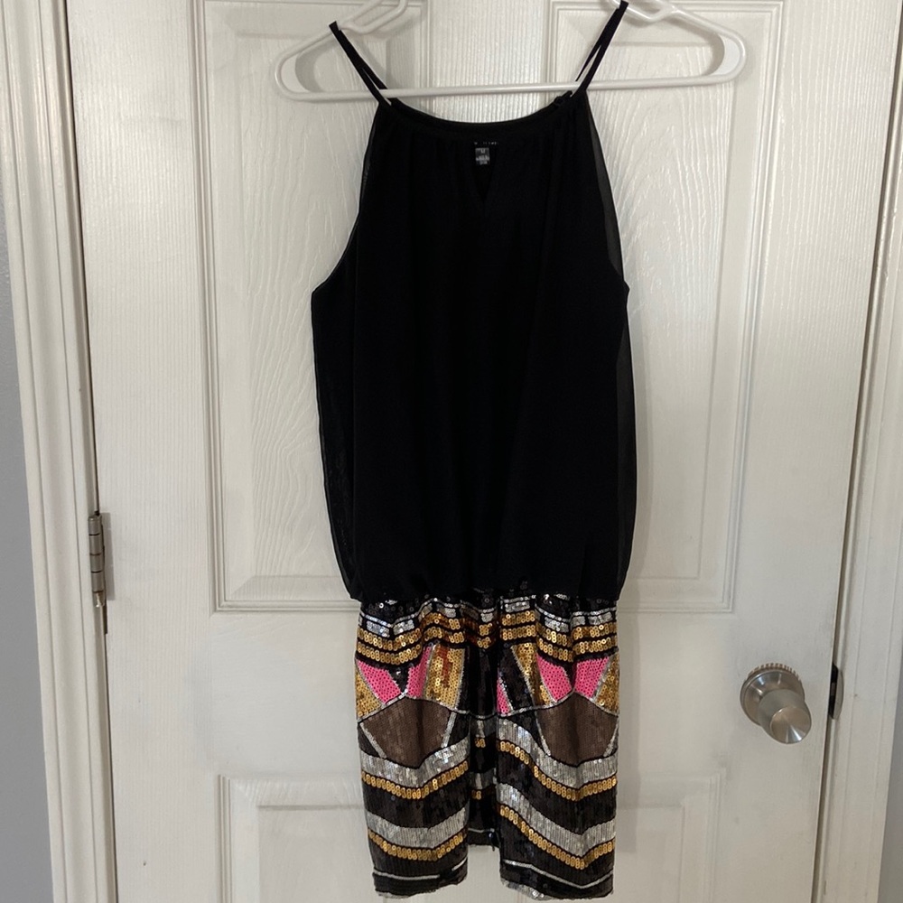 Women’s dress